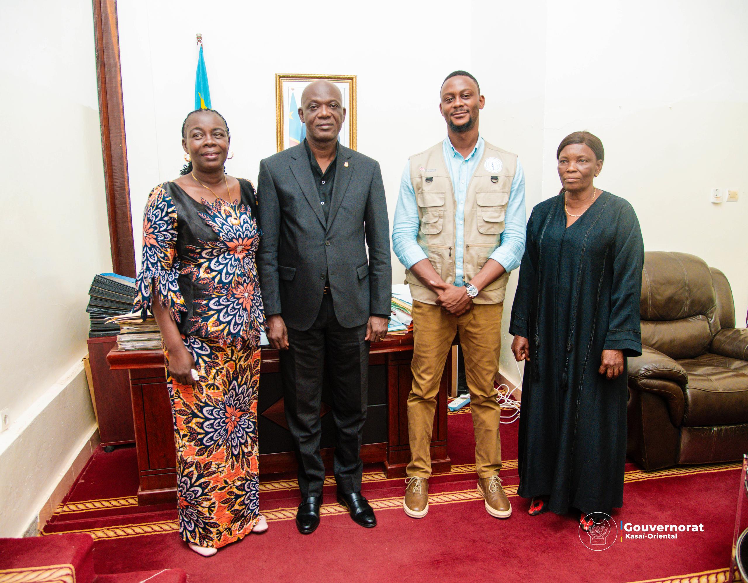 AUGUSTIN KAYEMBA MULEMENA INFORMÉ DU SOUTIEN FINANCIER DE l&rsquo;IFES AUX FEMMES POLITIQUES DE MBUJIMAYI