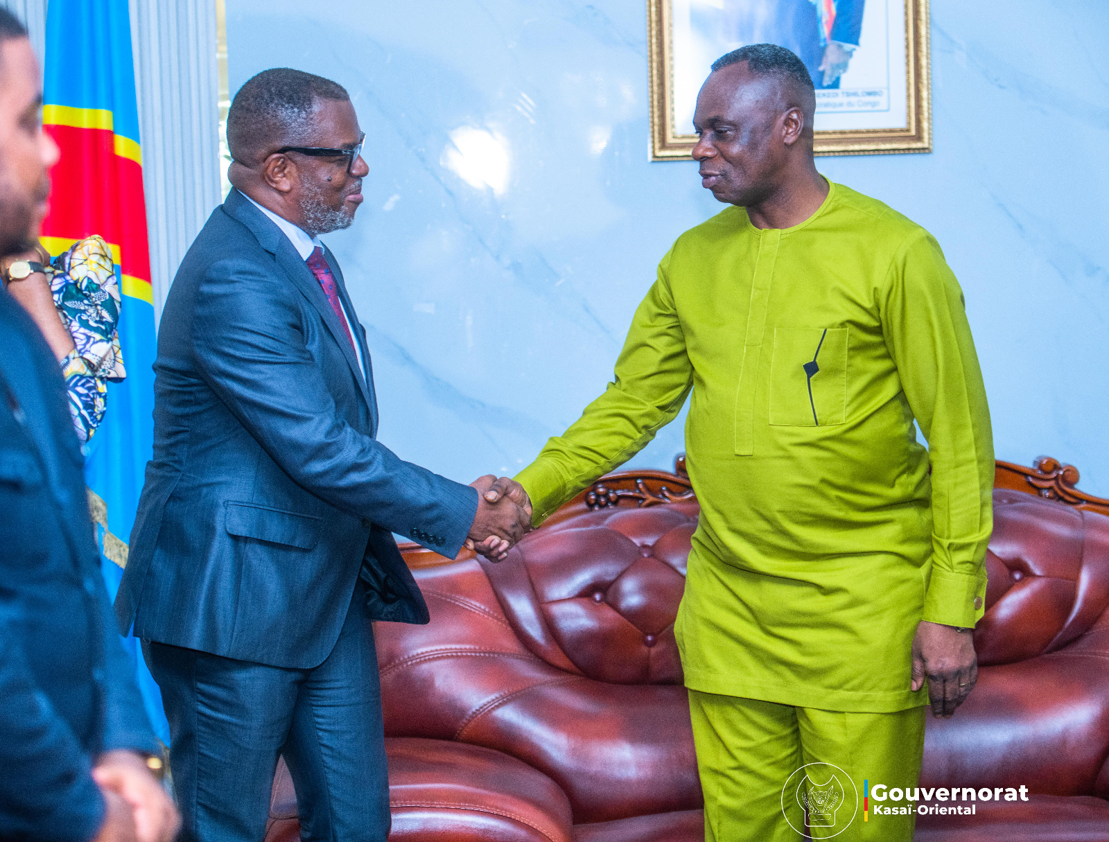 JEAN-PAUL MBWEBWA KAPO REÇOIT LA DÉLÉGATION DE LA COMMISSION NATIONALE DE COUVERTURE SANTÉ UNIVERSELLE VENUE INSTALLER LE COMITÉ PROVINCIAL JEAN-PAUL MBWEBWA KAPO REÇOIT LA DÉLÉGATION DE LA COMMISSION NATIONALE DE COUVERTURE SANTÉ UNIVERSELLE VENUE INSTALLER LE COMITÉ PROVINCIAL