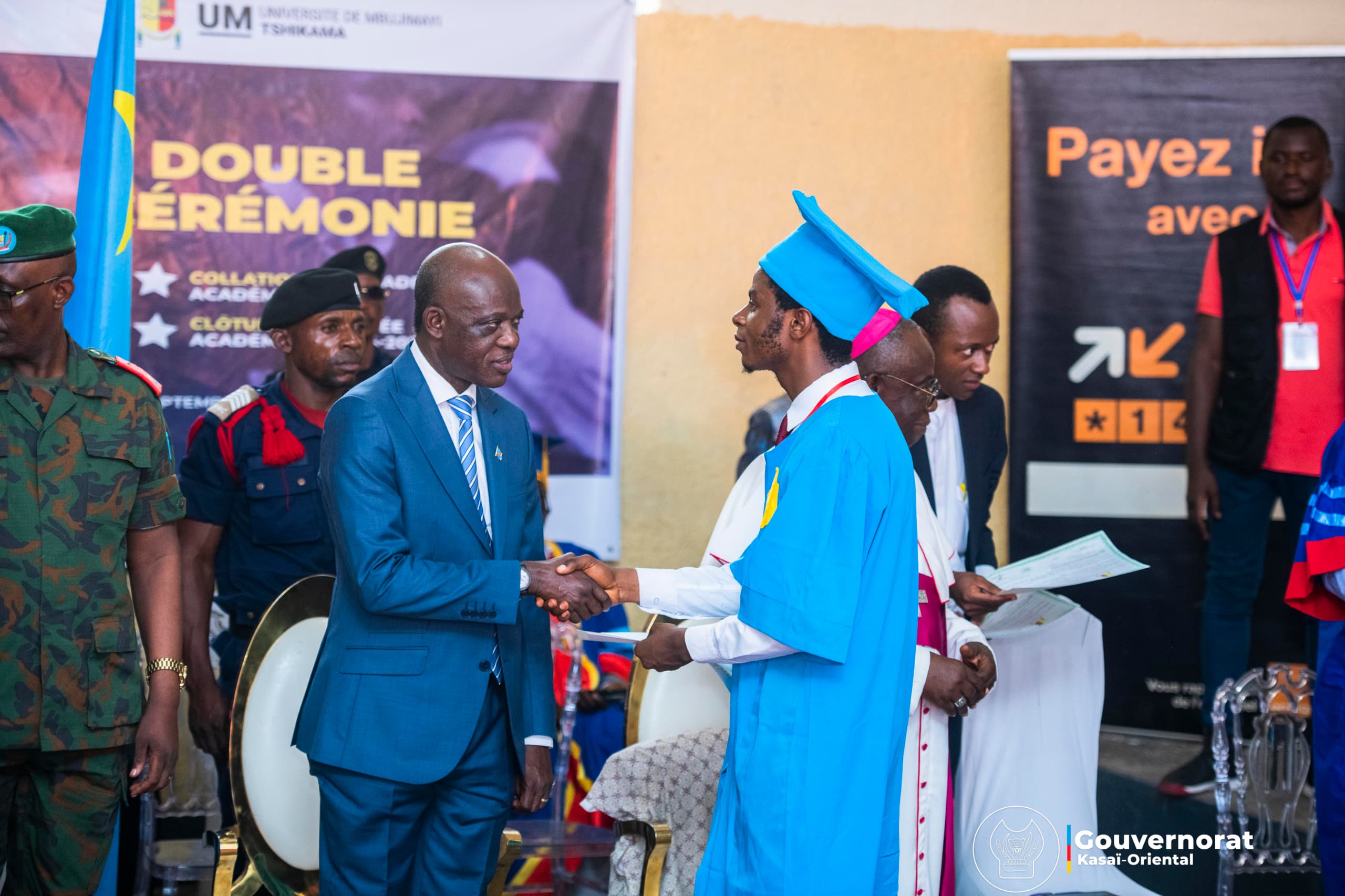 A L’OCCASION DE LA COLLATION DE GRADES ET DE LA CLÔTURE DE L’ANNÉE ACADÉMIQUE 2024-2025, LE GOUVERNEUR AD INTÉRIM AUGUSTIN KAYEMBA MULEMENA OFFRE UNE CONCESSION À L’ISAM