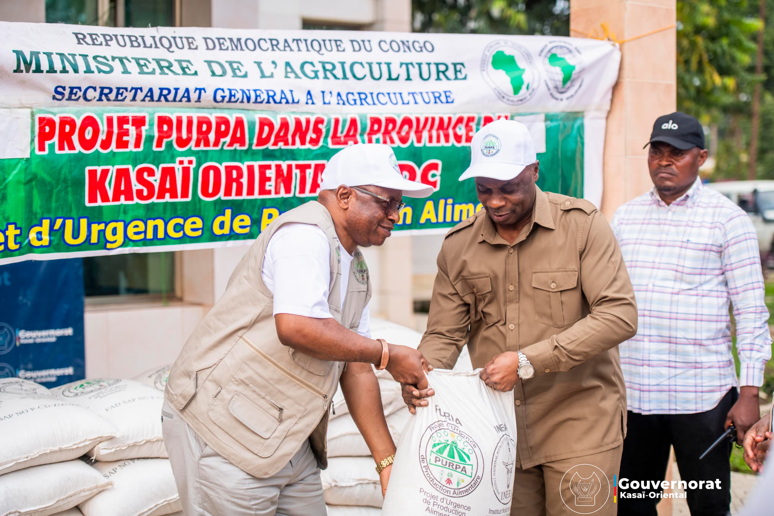 JEAN-PAUL MBWEBWA KAPO LANCE LA REMISE D&rsquo;INTRANTS AGRICOLES DANS LE CADRE DU PROJET PURPA