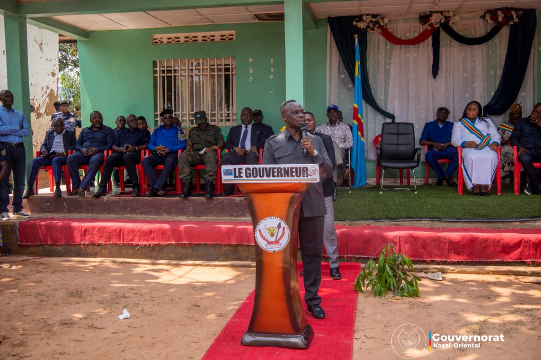 EN ITINÉRANCE DANS LA COMMUNE DE BIPEMBA : JEAN-PAUL MBWEBWA KAPO À L&rsquo;ÉCOUTE DE SES ADMINISTRÉS