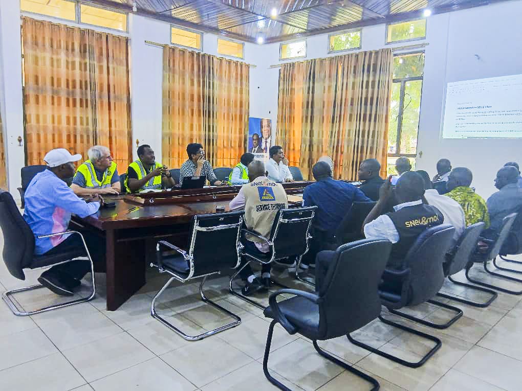 RÉUNION STRATÉGIQUE AUTOUR DU TRANSPORT DE L’ENERGIE  ÉLECTRIQUE DE KATENDE VERS MBUJIMAYI