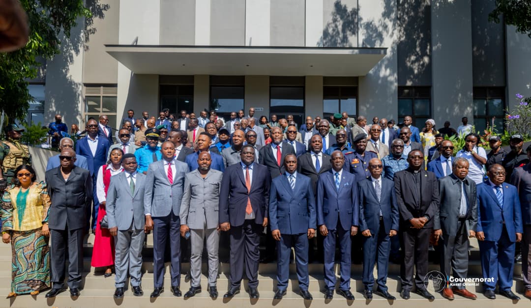 JEAN-PAUL MBWEBWA KAPO PREND PART À L&rsquo;OUVERTURE OFFICIELLE DU PREMIER CONGRÈS D’ÉTUDES CONGOLAISES À L&rsquo;UNIVERSITÉ OFFICIELLE DE MBUJIMAYI