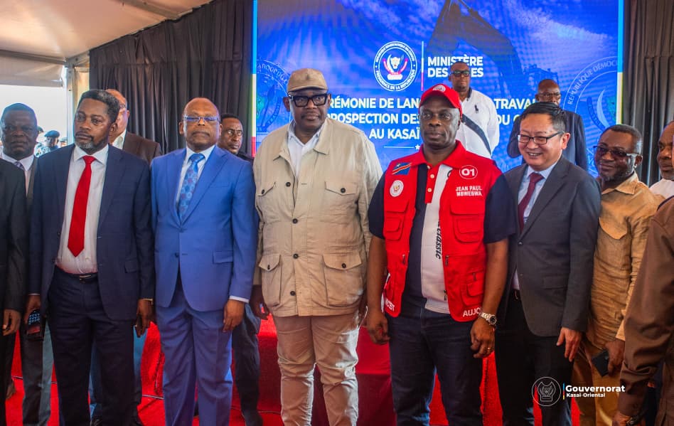 JEAN-PAUL MBWEBWA KAPO ACCOMPAGNE LE LANCEMENT DE LA PROSPECTION DES GISEMENTS DE CUIVRE À MIABI