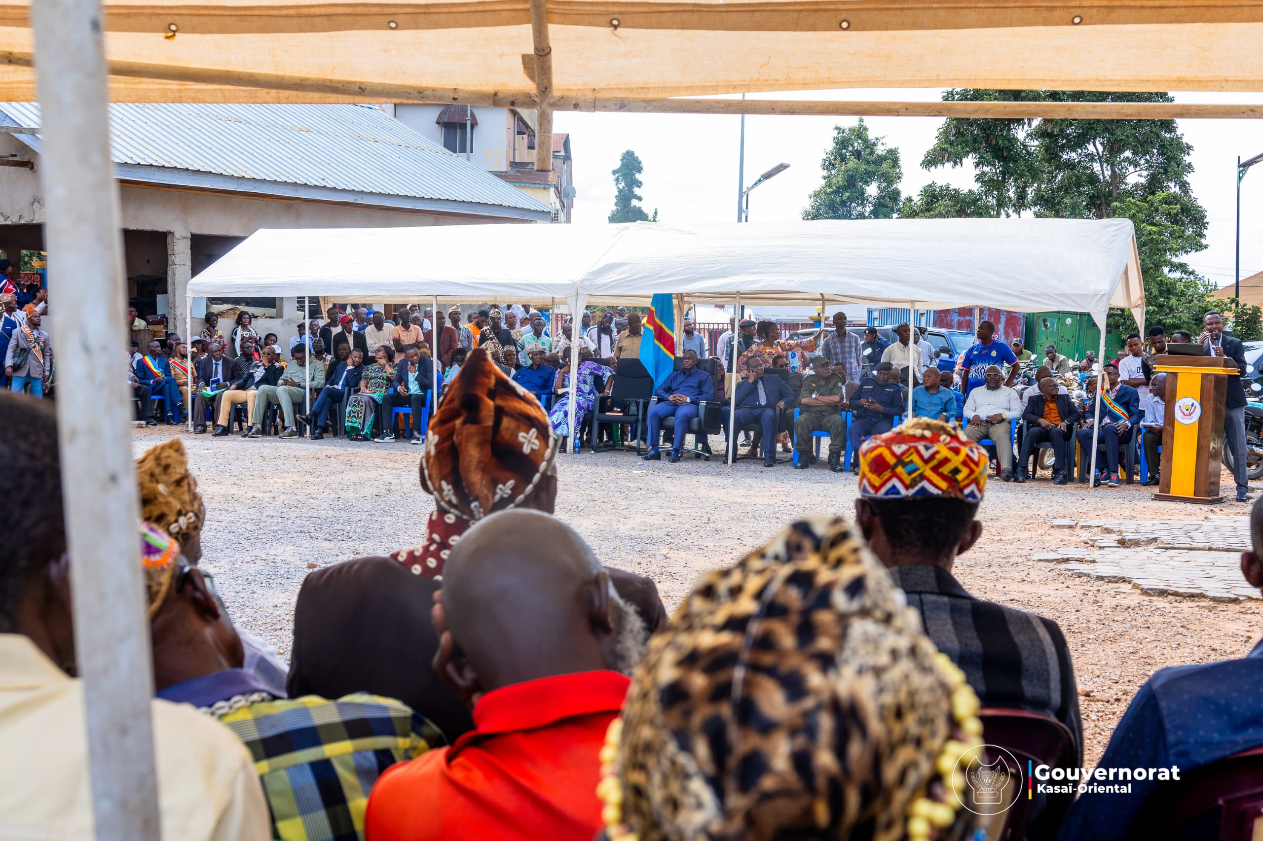 JEAN-PAUL MBWEBWA KAPO LANCE L’OPÉRATION D’ACTUALISATION DES LISTES DES CHEFS COUTUMIERS POUR UNE PAIX DURABLE JEAN-PAUL MBWEBWA KAPO LANCE L’OPÉRATION D’ACTUALISATION DES LISTES DES CHEFS COUTUMIERS POUR UNE PAIX DURABLE