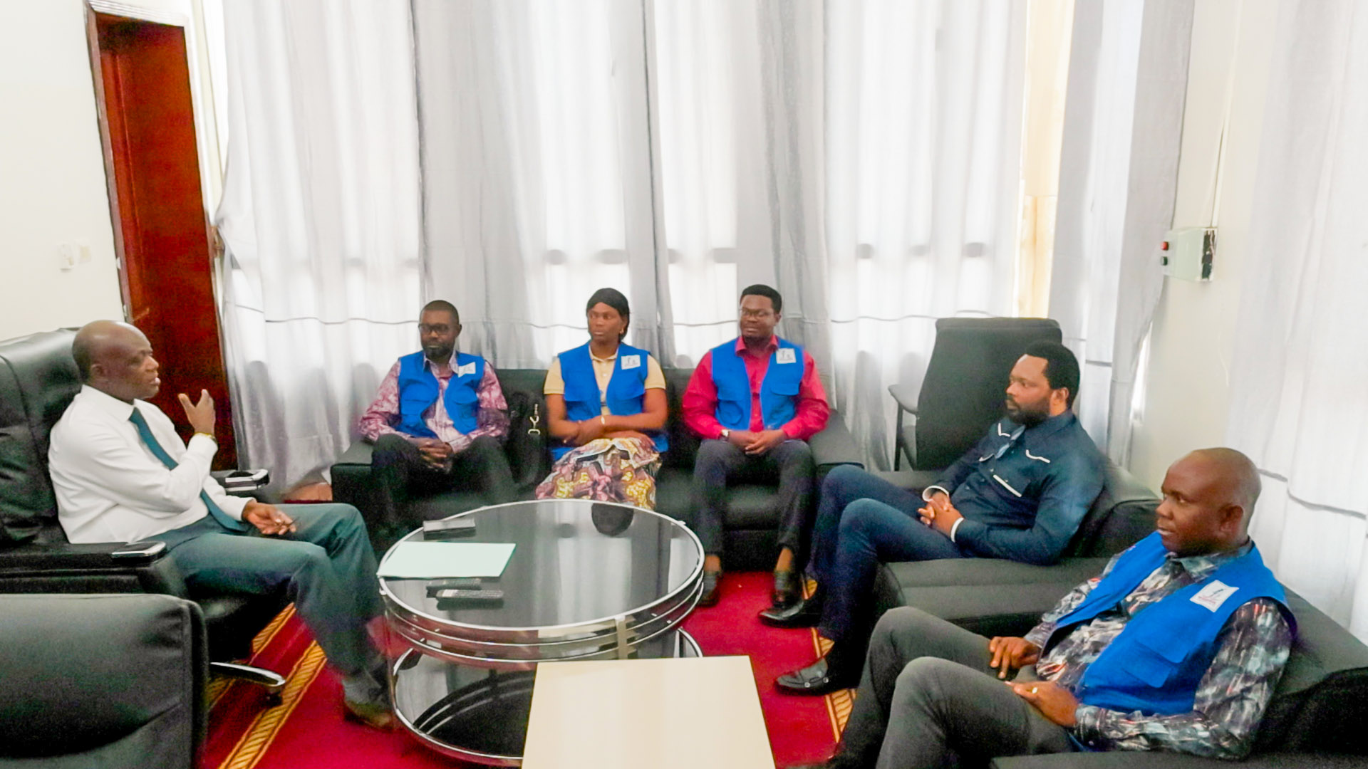 LE GOUVERNEUR INTERIMAIRE AUGUSTIN KAYEMBA MULEMENA REÇOIT LE REPRESENTANT DE VIBOSA 